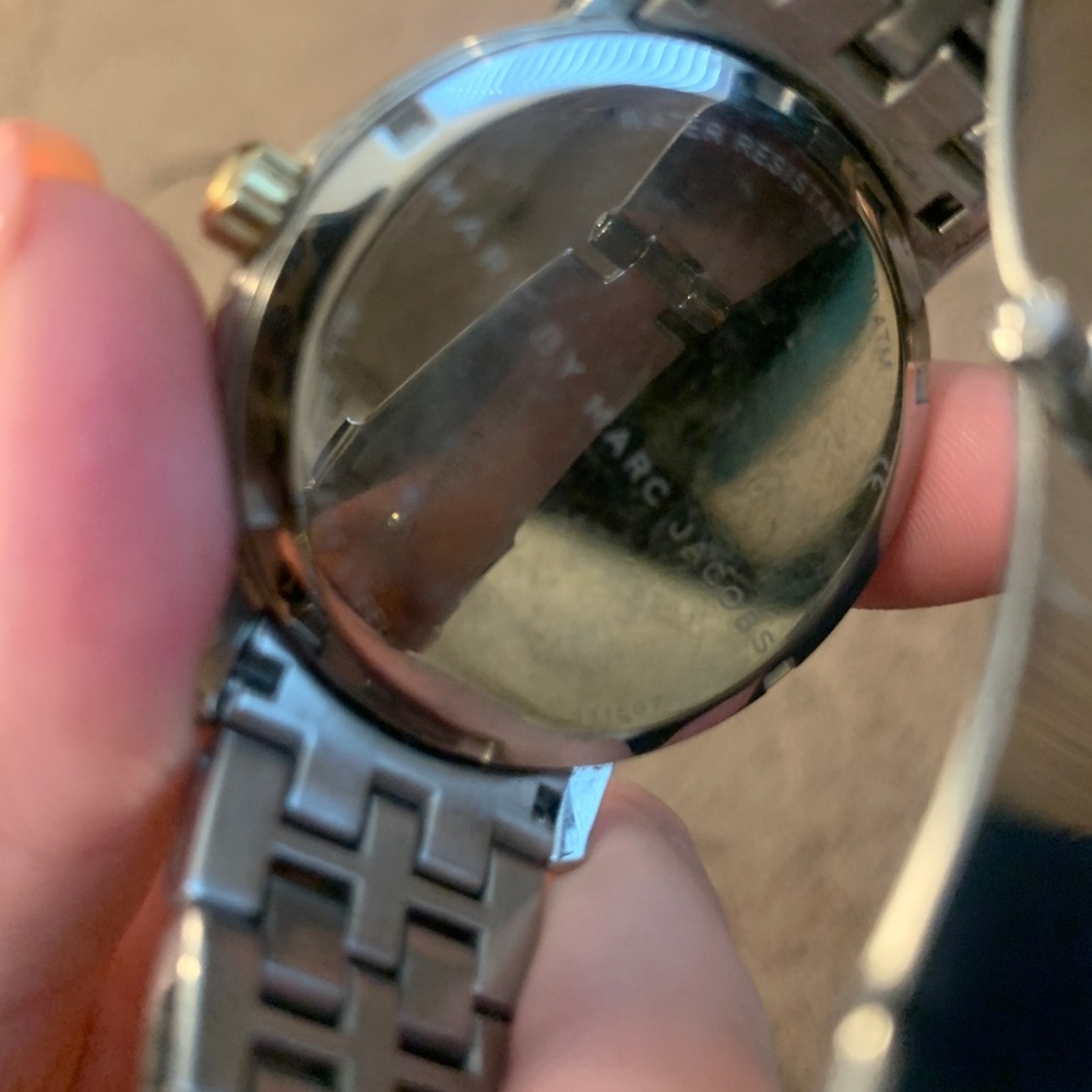 Marc Jacobs watch - Picture 3 of 7